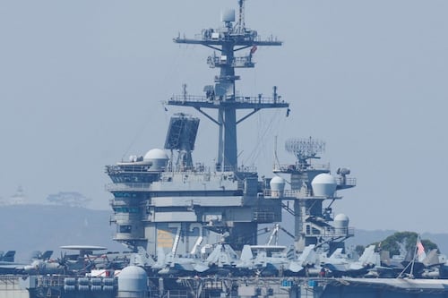 ¿Empieza la guerra? Reportan que portaaviones de EE. UU. derribó dron iraní