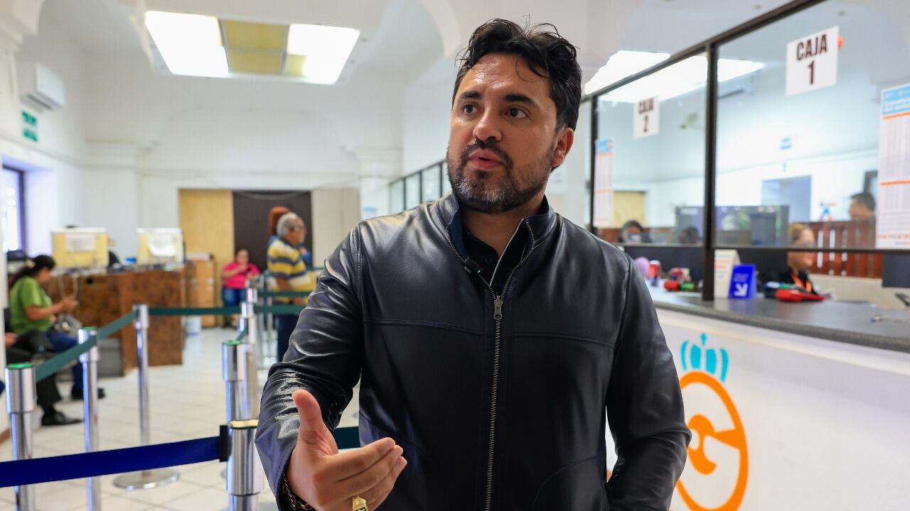 Engelbert Poblette, director de Ingresos de Guadalupe.