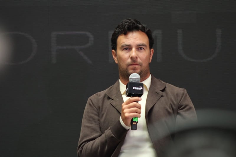 Checo Pérez habló sobre su futuro.