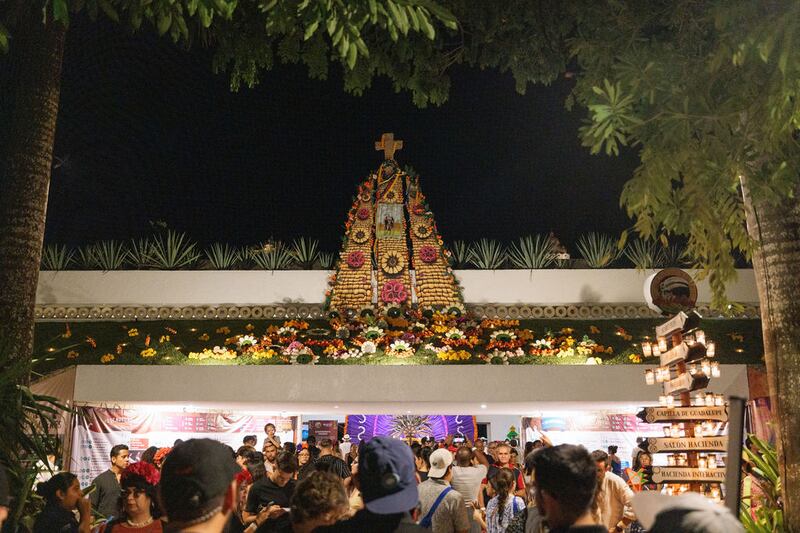 17 Festival de Vida y Muerte en Parque Xcaret