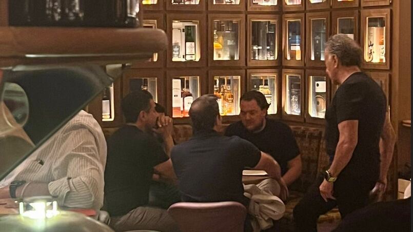 Miguel Ángel Yunes y padre visitando Madrid