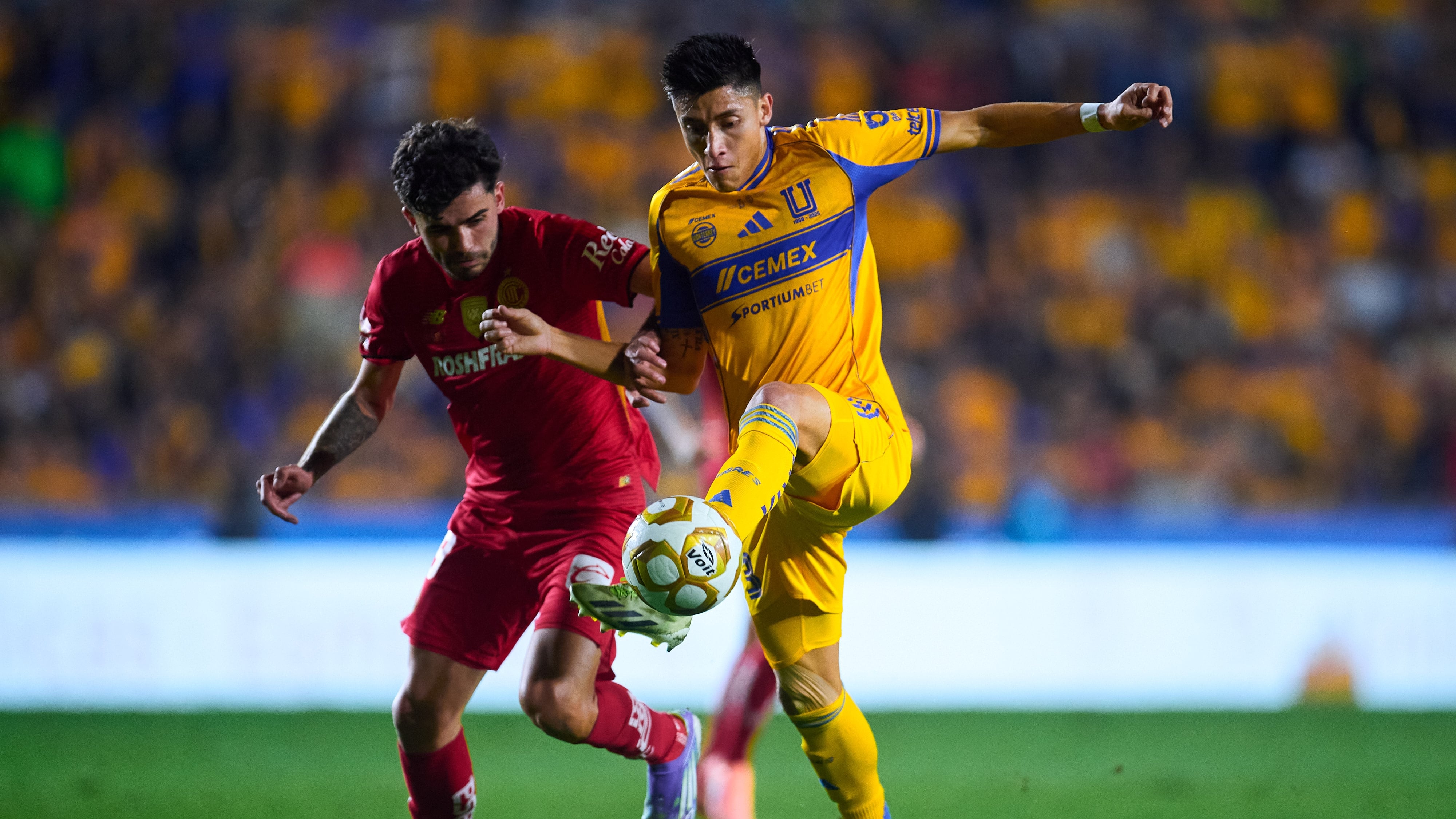Tigres ante Toluca en el juego de Ida