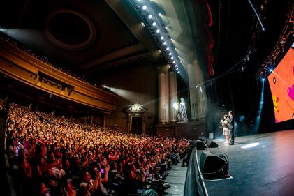 Los actores tailandeses Gemi Fourth se reunieron con sus fans mexicanos por primera vez el Teatro Metropolitan