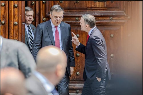 #PolíticaConfidencial: Entre gestos y tensiones: Ebrard pone la calma… y EE.UU. el dedo en la mesa