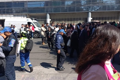Alerta de bomba moviliza a autoridades y evacúan Ciudad Judicial en Cuauhtémoc