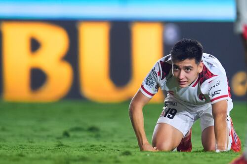 ¡Enciende las alarmas! Gilberto Mora se fractura en entrenamiento y pasa por quirófano