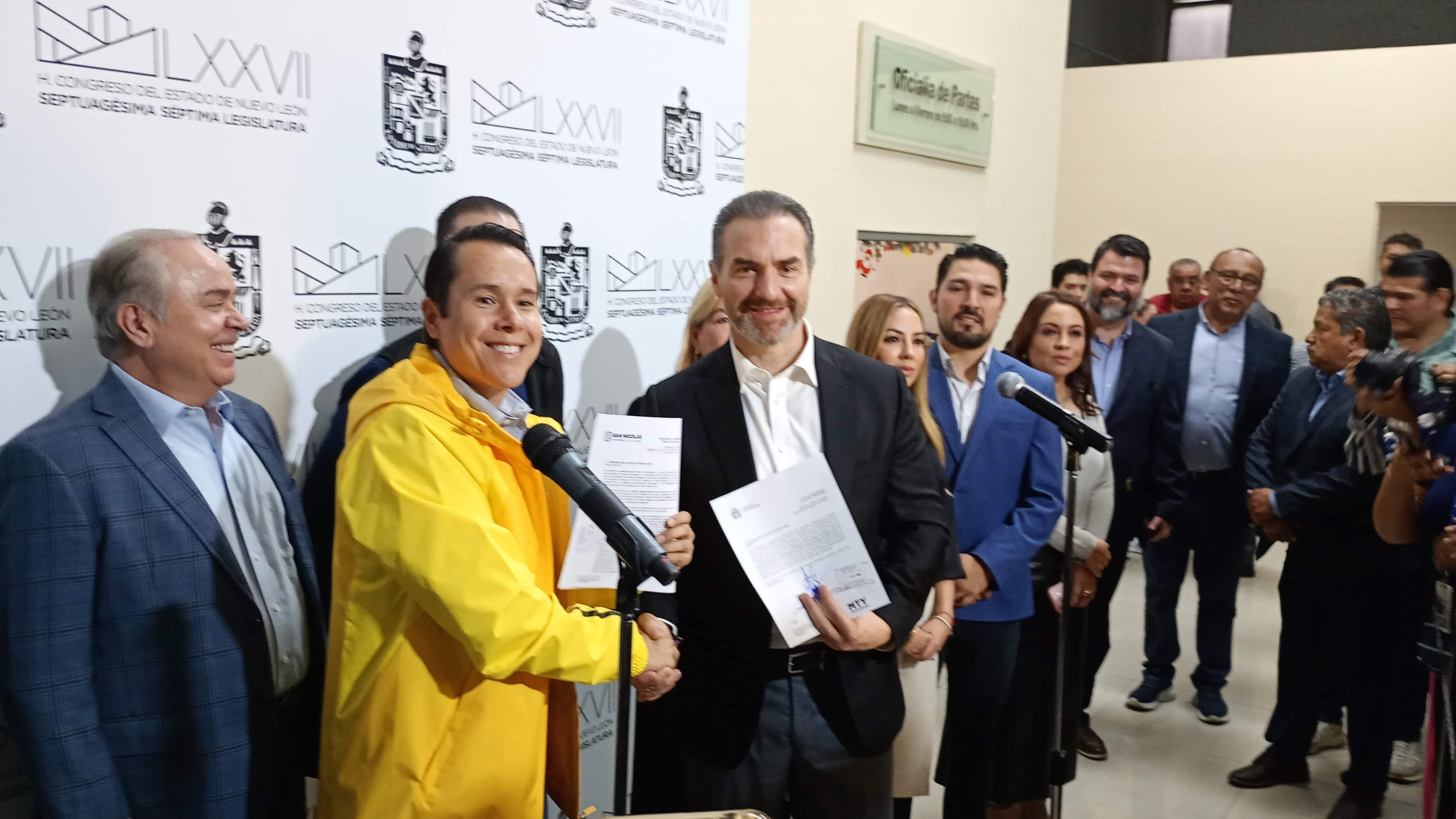 Daniel Carrillo y Adrián de la Garza, alcaldes de San Nicolás y Monterrey.