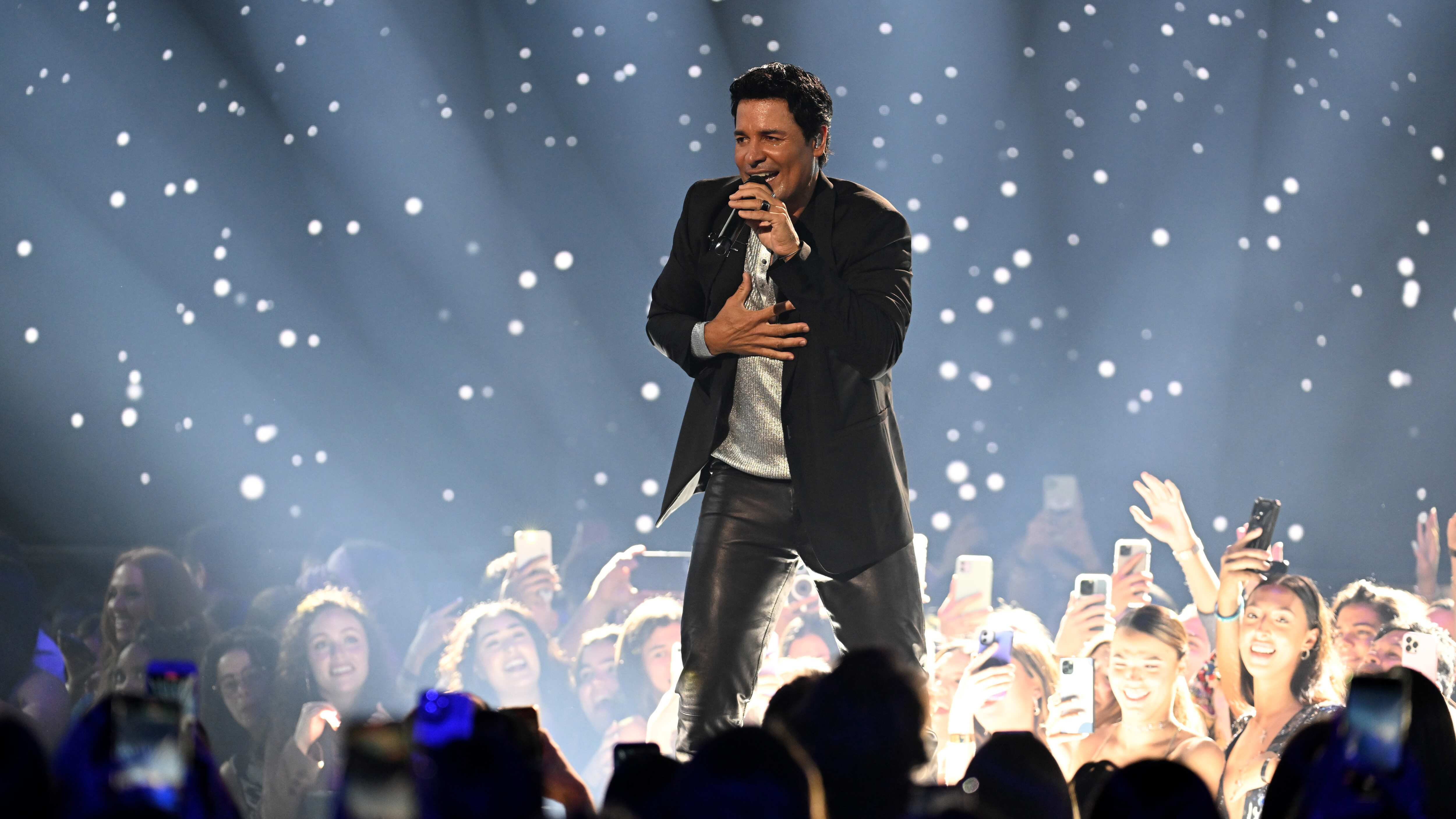 Chayanne presume encuentro con famosos cantantes pero "los opaca"