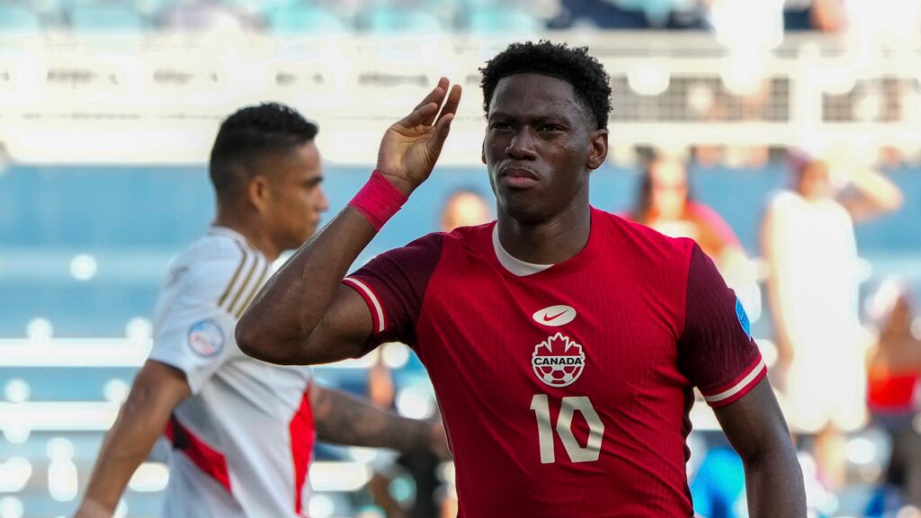 Canadá vs Perú