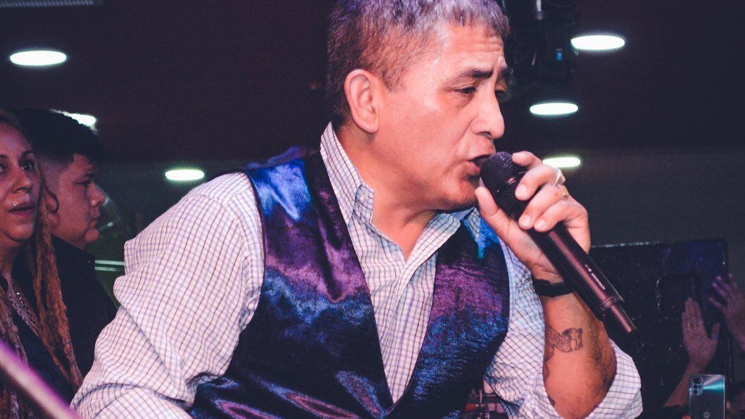 El cantante falleció junto a su esposa y su cuñado