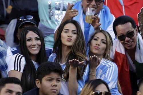 FOTOS: Las aficionadas más bellas de la Copa América Centenario