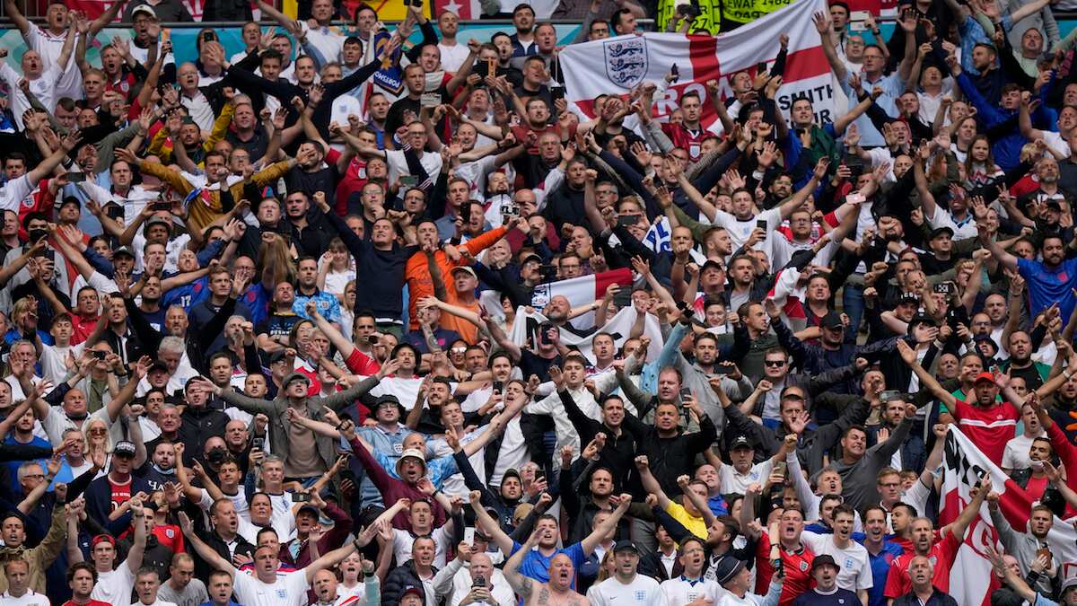 Reino Unido: 100 mil casos de coronavirus diarios tras levantar restricciones