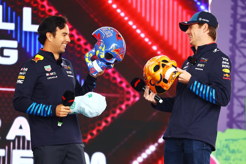 Checo Pérez y Max Verstappen corrieron juntos durante cuatro temporadas.