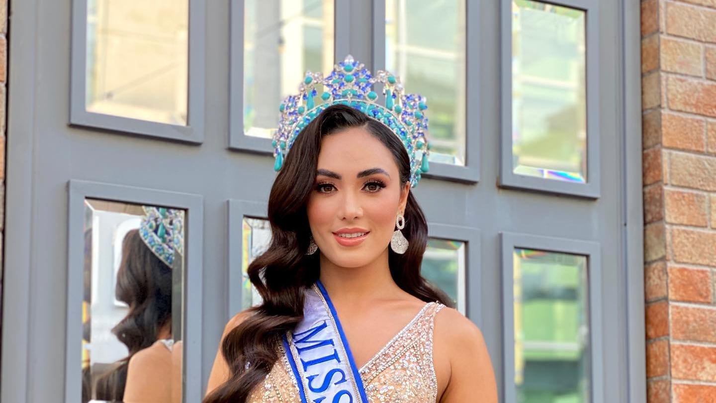 Karolina Vidales representará a México en el Miss World 2021 y busca traerse la segunda corona de este certamen.