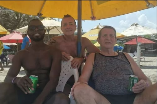 Actor de películas para adultos es señalado por asesinar a pareja y esconder los cuerpos en maletas