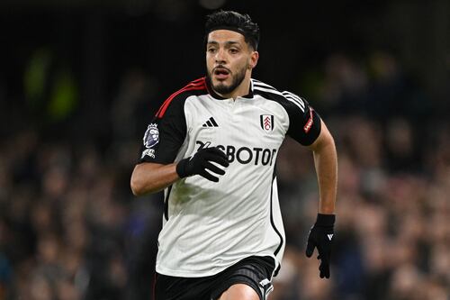 Raúl Jiménez inició temporada en le Premier League ante el Manchester United