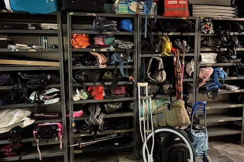 Del celular a la bici: esto son los objetos que más olvidan en el Metro CDMX en 2026