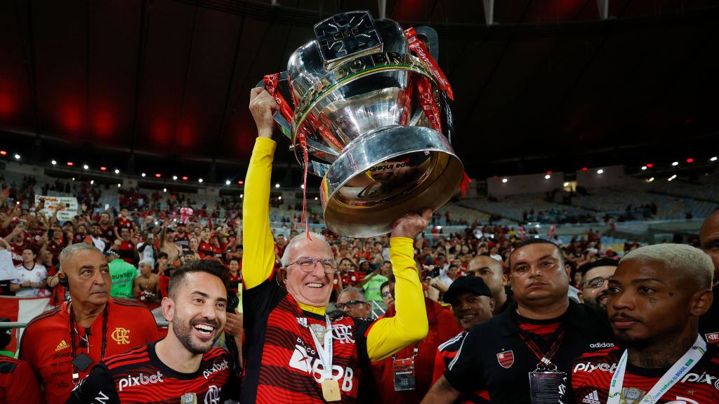 Dorival Junior ganó la Copa Libertadores en 2022 con Flamengo.