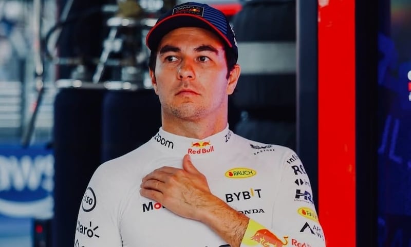 Checo Pérez se habría ido de antro.