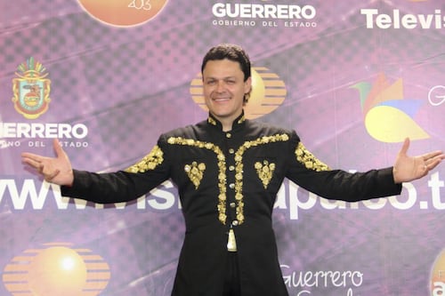 Esto es lo que opina Pedro Fernández que sus colegas cantantes realicen presentaciones borrachos