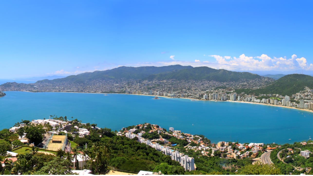 En el estado hallarás diversas opciones para cerrar el año con una oferta turística excepcional en sus destinos más emblemáticos: Acapulco, Taxco e Ixtapa Zihuatanejo