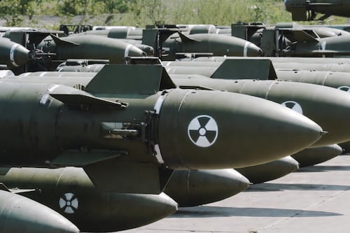 México se impone en la ONU: impulsa freno al uso de IA en más de 12 mil armas nucleares