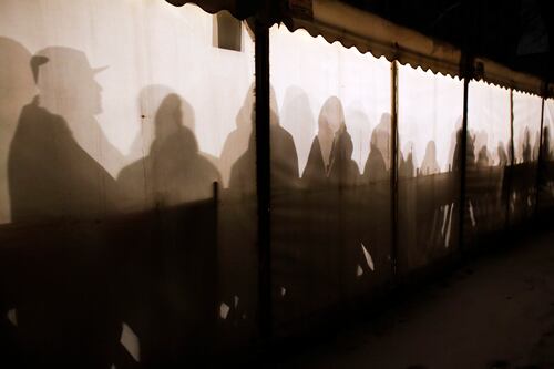 Dan hasta el 1 de noviembre para que los inmigrantes ilegales abandonen el país