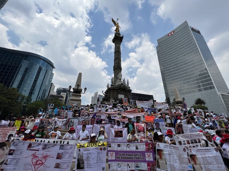 Miles de madres buscadoras marcharon para exigir la búsqueda y aparición de sus hijos en CDMX.