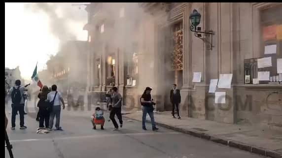 Manifestantes Morelia