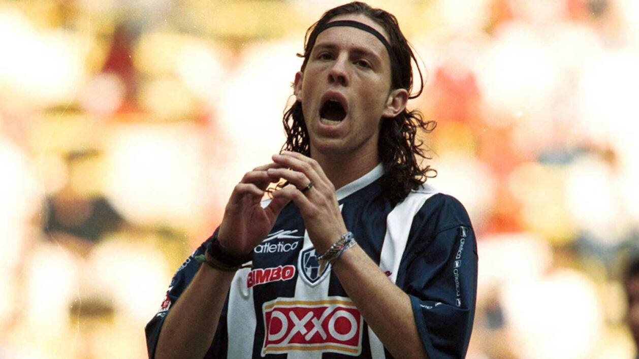 Antonio de Nigris jugó para los Rayados de monterrey.