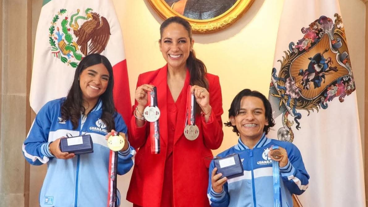 La gobernadora Libia Dennise García recibió a Joseline López González y Jesús Alberto Gutiérrez Bermúdez, medallistas guanajuatenses en competencias internacionales.