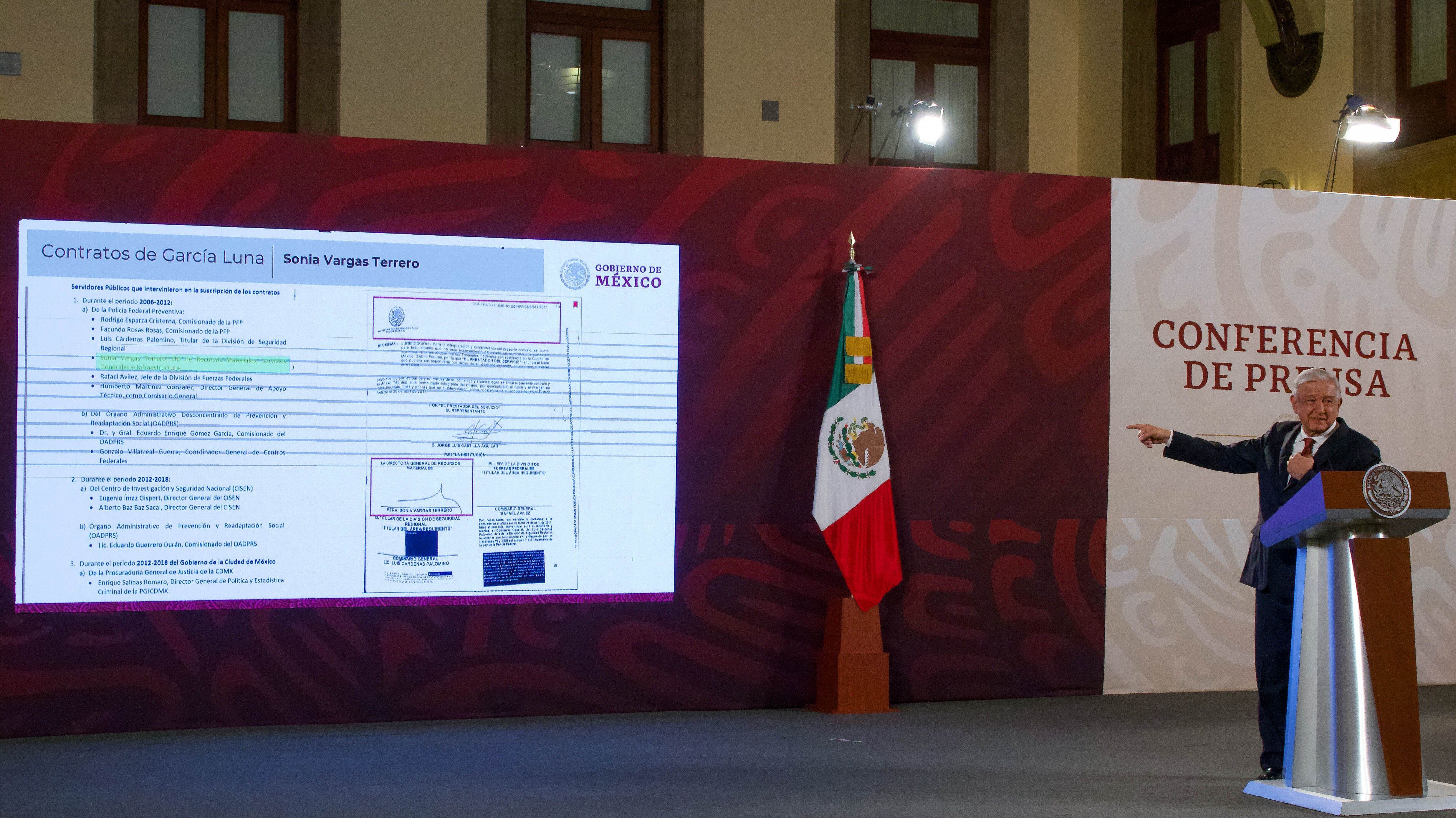 CIUDAD DE MÉXICO, 19MAYO2023.- Andrés Manuel López Obrador, presidente de México, durante la conferencia matutina desde el Salón Tesorería de Palacio Nacional.
FOTO: ROGELIO MORALES /CUARTOSCURO.COM