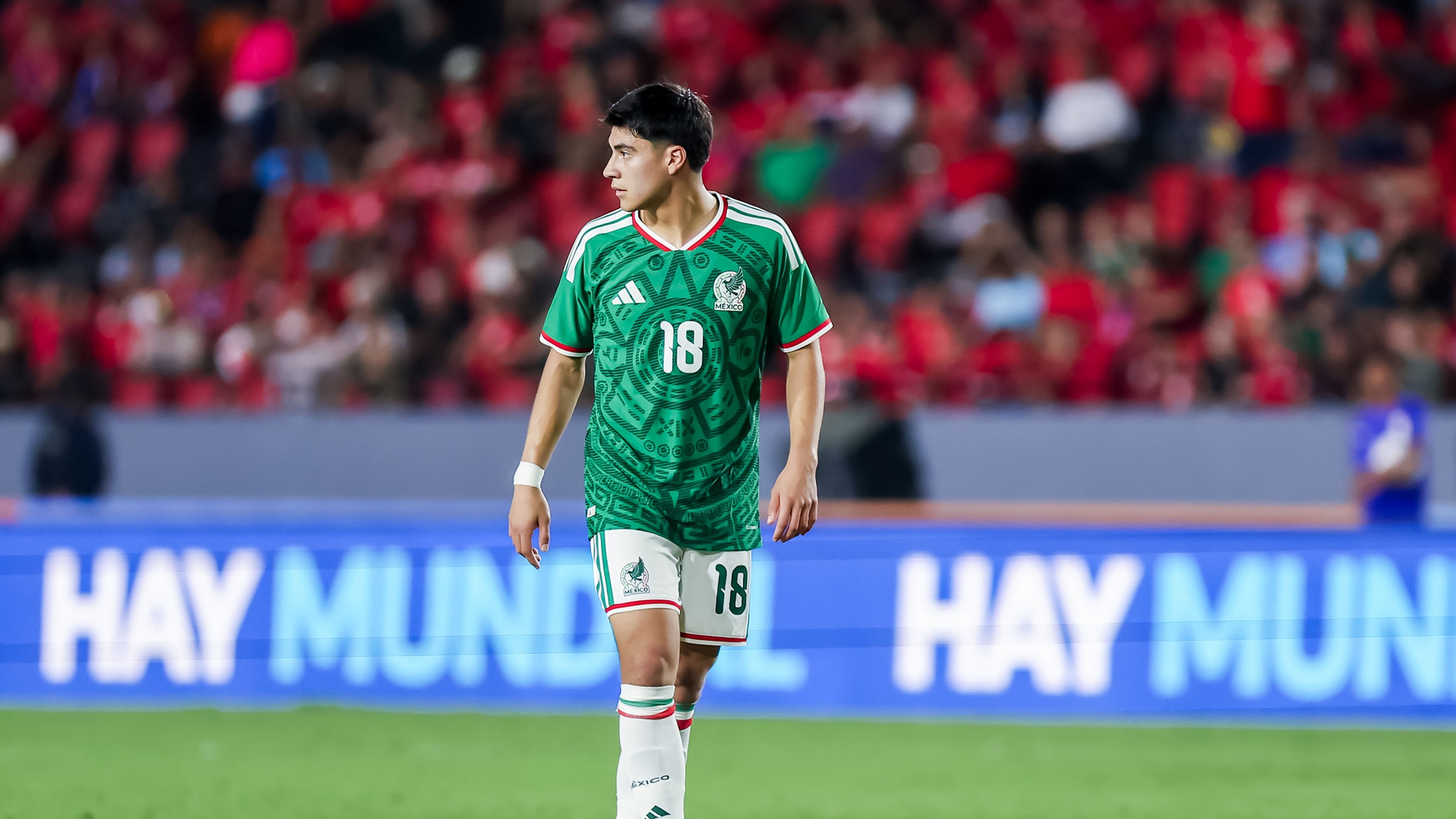 Obed Vargas daría el salto a Europa.