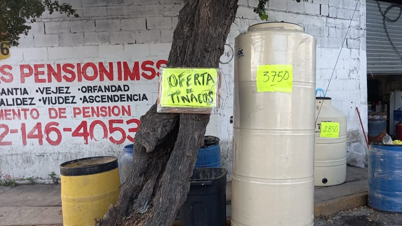 Algunas personas compraron hasta dos o tres tinacos para no volver a sufrir escasez de agua.