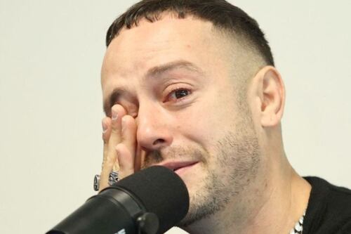 Pee Wee reparece tras haber sido detenido por conducir en estado de ebriedad y con los ojos rojos; ¿qué dijo?