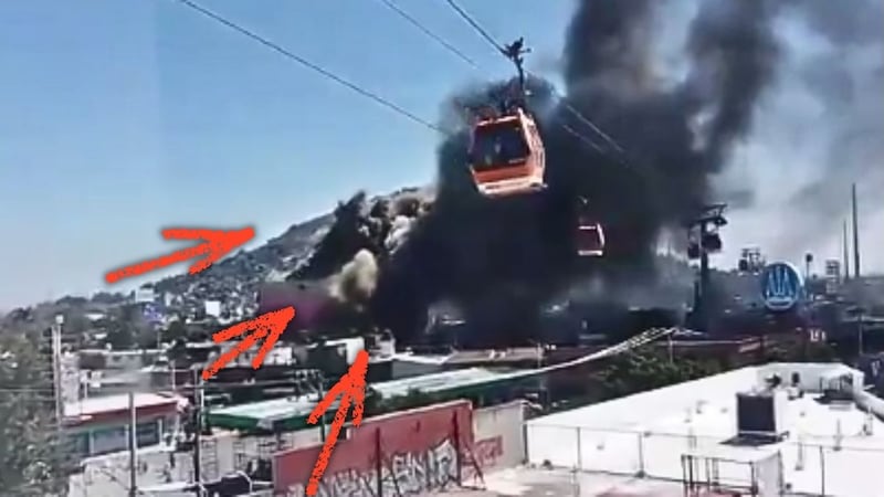 Incendio en fábrica de Ecatepec cubre el cielo con humo negro y afecta el paso del Mexicable