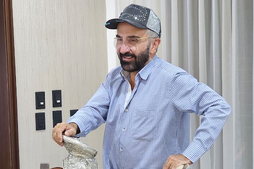 Vicente Fernández Jr. disfruta la paternidad con Isabella y recuerda el emotivo mensaje de Alejandro Fernández