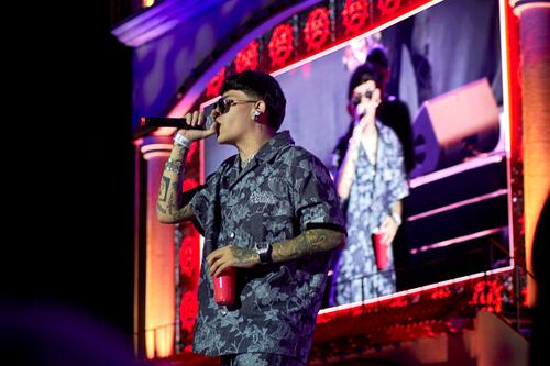 Junior H arremete contra las autoridades por censura: “estamos jodidos”