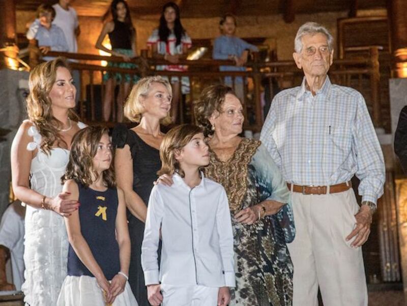 Eduardo Palazuelos organizó una cena única en el prestigiosos establecimiento acapulqueño
