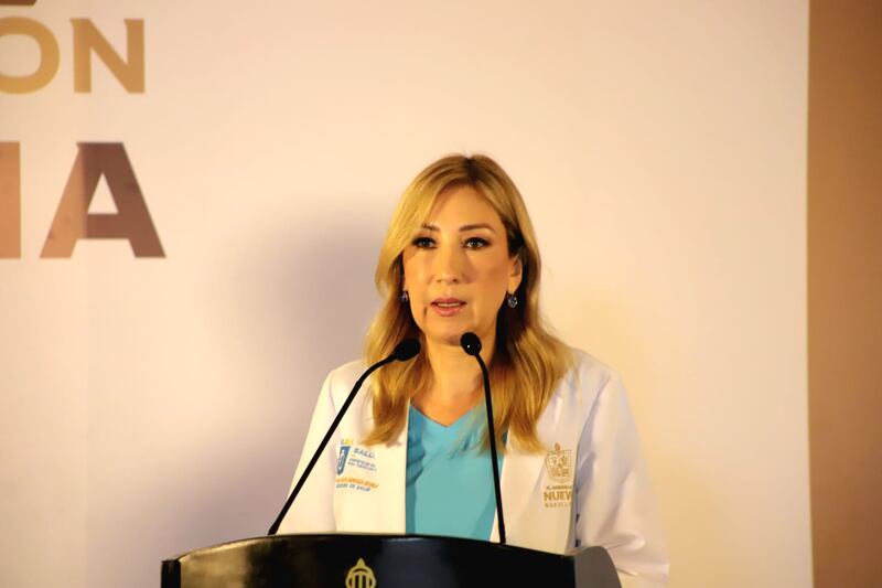 Alma Rosa Marroquín pide evitar exponerse a los rayos de sol.