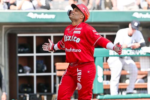 Nombran a Robinson Canó el rey del bateo de la liga mexicana en la temporada 2024