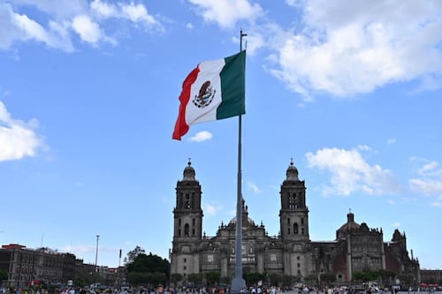 Víctor Manuel Esquivel se deslinda de contratos del Grupo KLU en CDMX tras su salida de Previvale