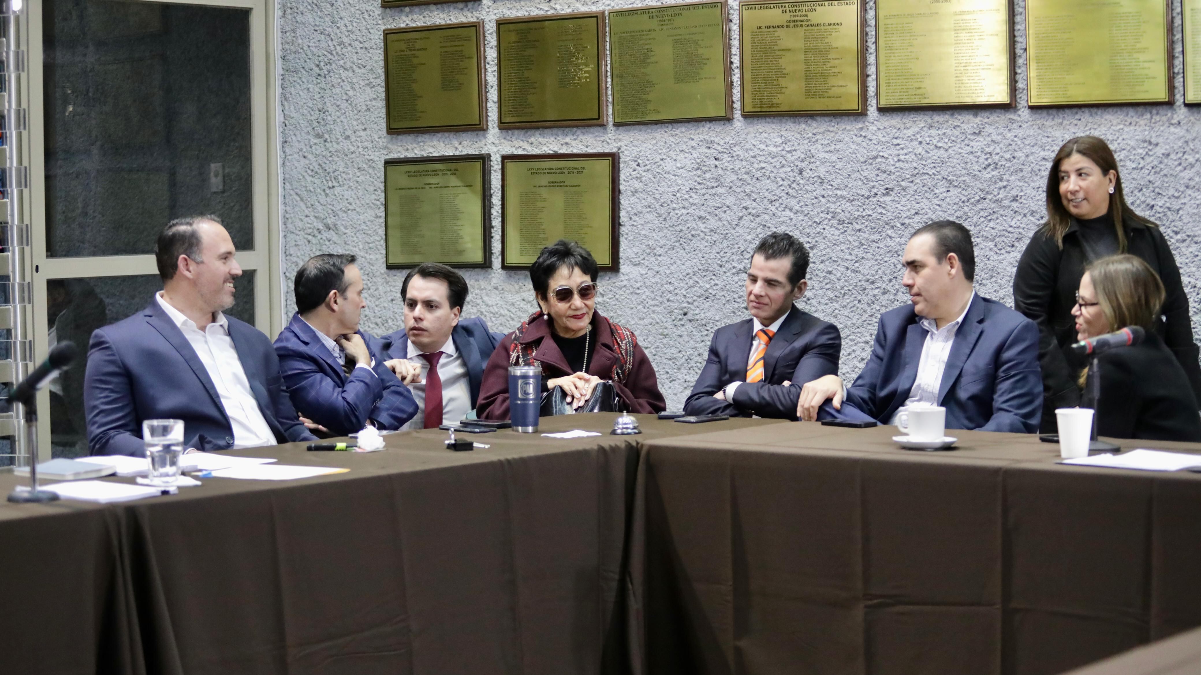 Uno de los temas más importantes fue garantizar fondos a los municipios.