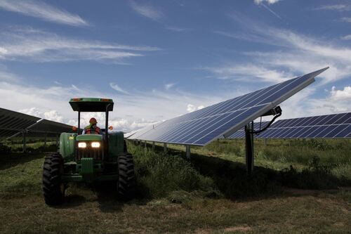 Congreso tendrá que garantizar crecimiento de energías limpias en ‘reforma eléctrica’