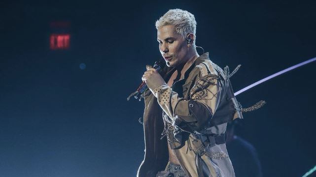 Christian Chávez se disculpa tras polémica por usar traje de charro rosado en concierto de RBD / Instagram de Christian Chávez