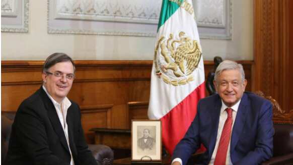 Ebrard y AMLO