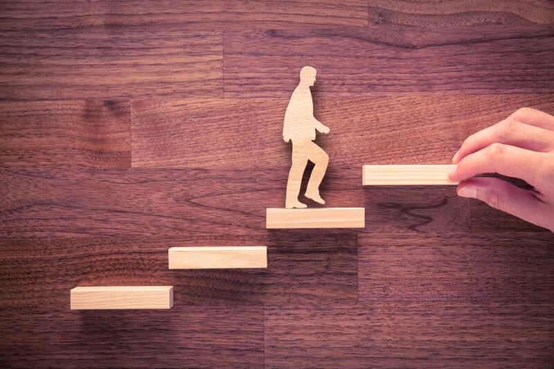 Sentirse estancado en la vida o no poder progresar pueden ser síntomas de algún problema pasado que se ha interiorizado. Conoce cómo puedes superarlo