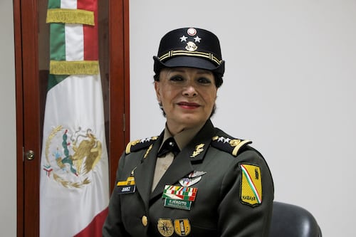 Hay efervescencia de oportunidades para mujeres en el Ejército: general Olga Juárez
