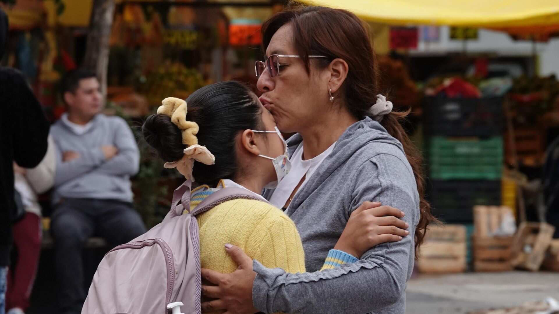 Más de un millón de alumnos se preparan para volver a clases este 8 de enero.