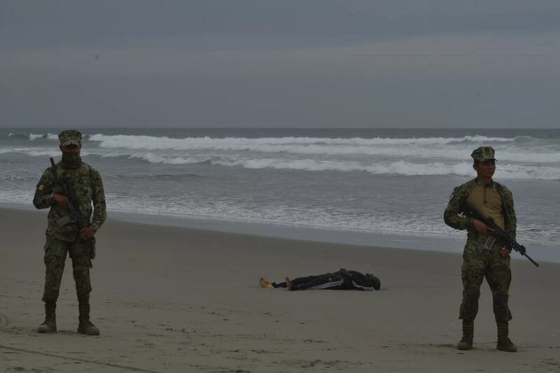 Migrante muerto tras naufragio en Chiapas
